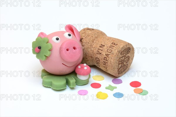 Marzipan lucky pig