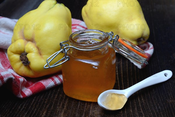 Quince jelly