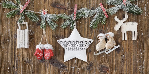 Natural Advent decoration with star