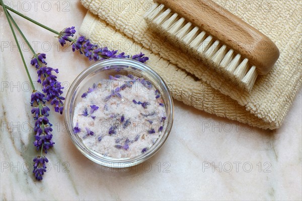 Lavender salt