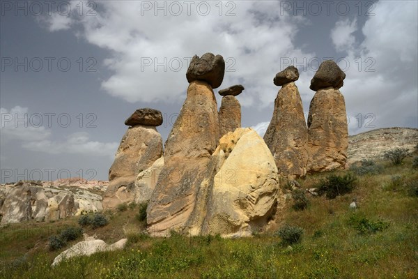 Tuffs near Cavusin