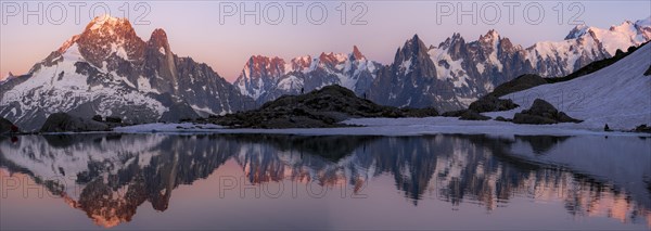 Evening atmosphere with alpenglow