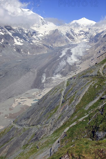 Glacier tongue