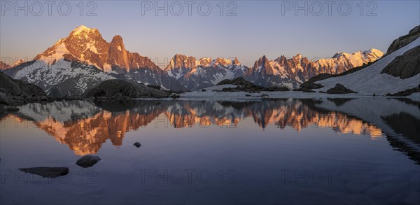 Evening atmosphere with alpenglow