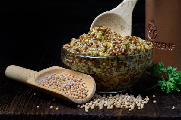 oerniger Dijon mustard in glass bowl