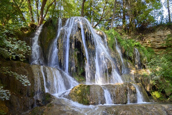 Waterfall Lucansky Travertin