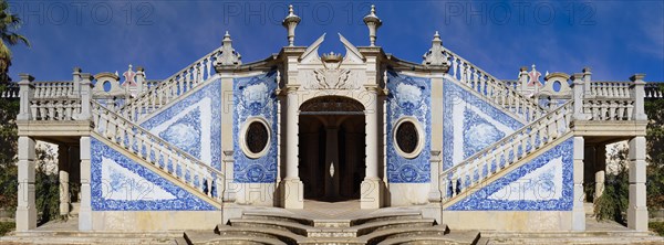 Staircase and azulejos