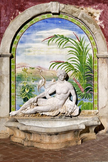 Statue and azulejos