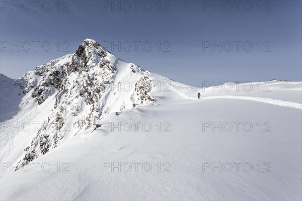 Ski tourer with ascent track