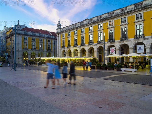 Commercial Square