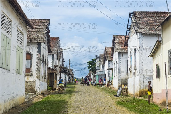 Old settlement in the Cocoa plantation Roca Aguaize