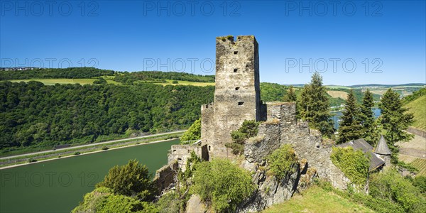 Gutenfels Castle on the Rhine
