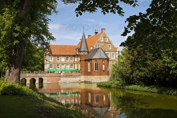 Burg Huelshoff Castle