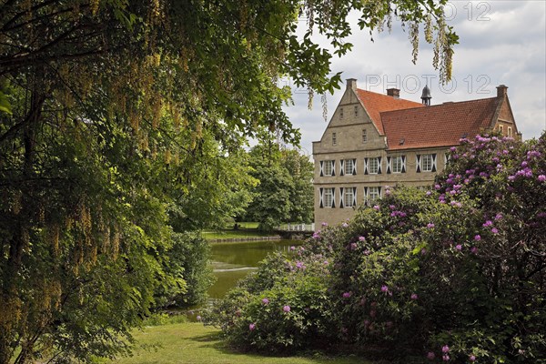 Burg Huelshoff Castle