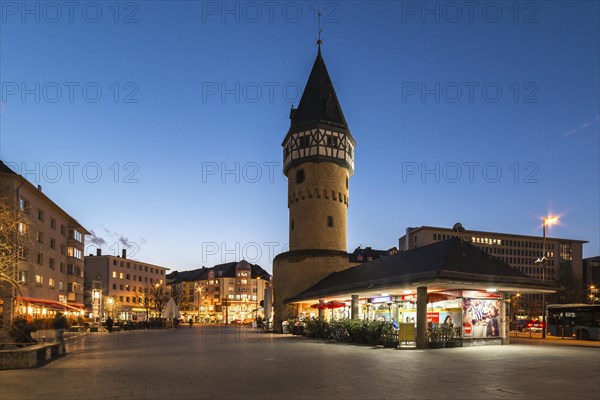 Bockenheimer Warte after sunset