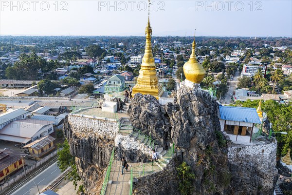 Taung Kew Paya built on rocks