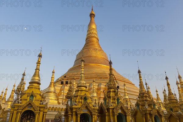 Shwedagon pagoda