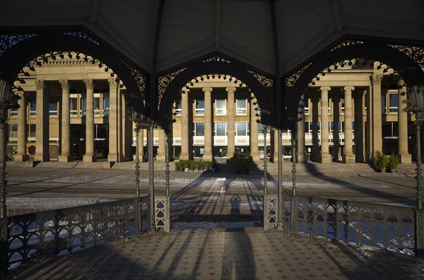 View from the music pavilion to Koenigsbau