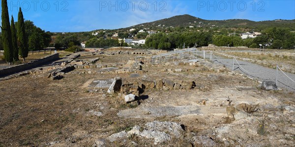 General view of the excavation site