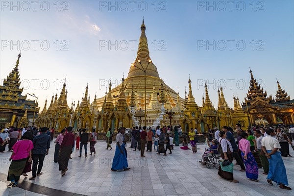 Shwedagon pagoda