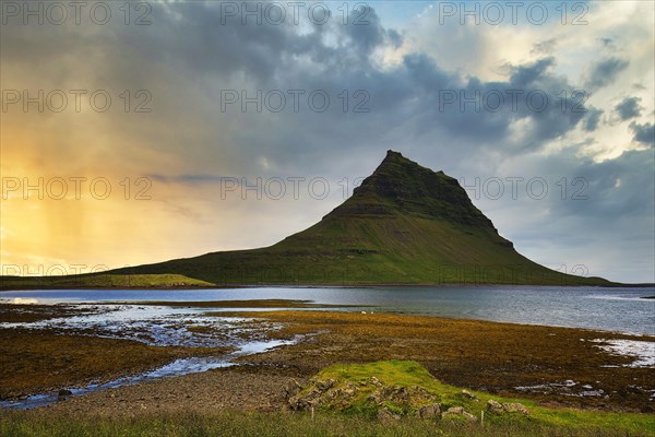 Mount Kirkjufell