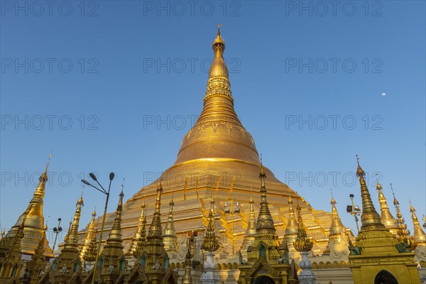 Shwedagon pagoda