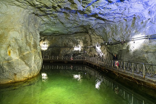 Zhaishan Tunnel