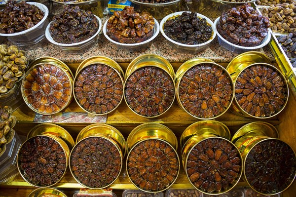 Dades shop in the old town of Jeddah