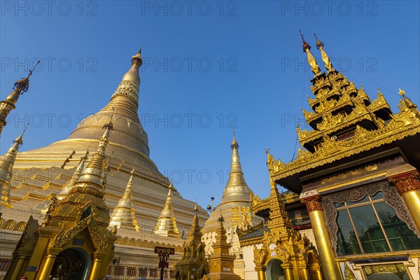 Shwedagon pagoda