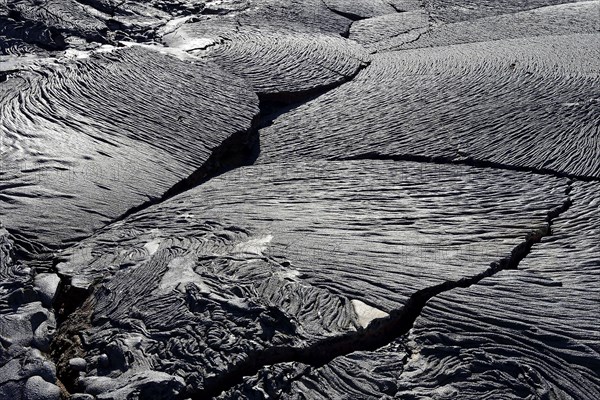 Knitted lava or pahoehoe lava