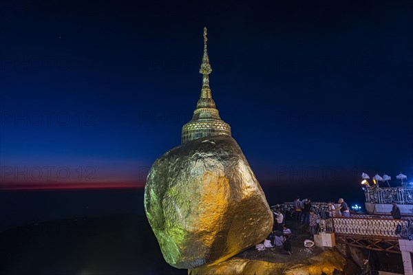 Kyaiktiyo Pagoda