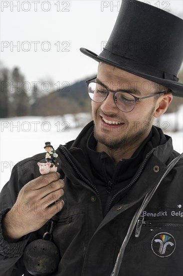 Chimney sweep