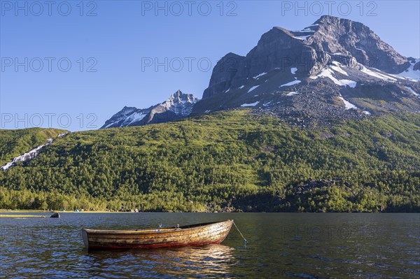 Ruterboat at the lake Innerdalsvatna