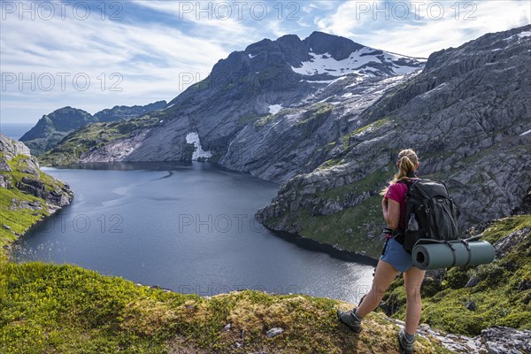 Lake Fjerddalsvatnet