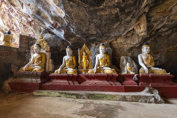 Cave filled with buddhas