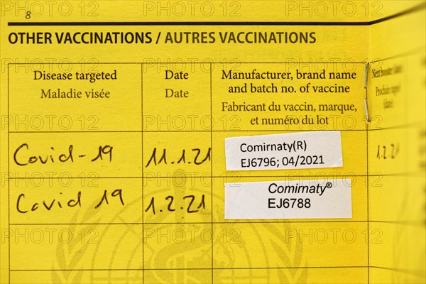 2 Covid vaccinations with vaccine Comirnaty registered in a vaccination card