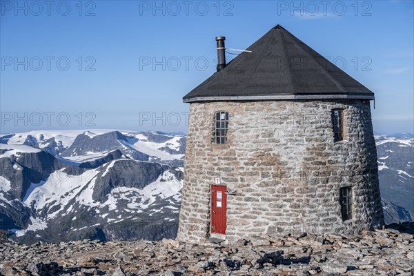 Mountain hut Kloumanstarnet