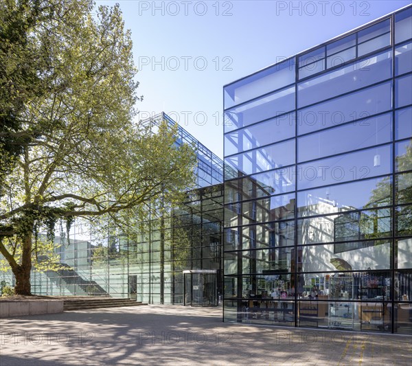 Emil Schumacher Museum