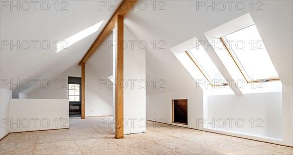 Conversion of an attic into a spacious living area
