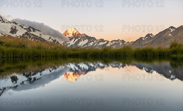 Mount Cook at sunset