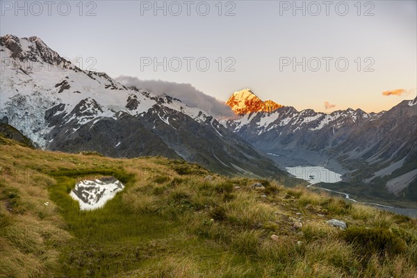 Mount Cook at sunset