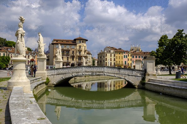 Statues at Prato della Valle