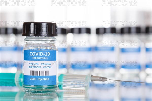 Vaccine Coronavirus Corona Virus COVID-19 Covid Vaccination Vaccine Syringe Text free space Copyspace