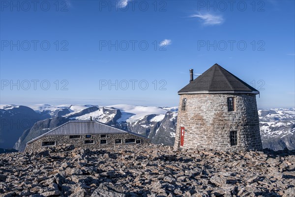 Mountain hut Kloumanstarnet