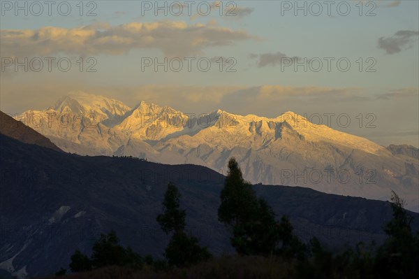 Mountain range of the Cordillera Blanca with Nevado Huascaran Sur in the evening light