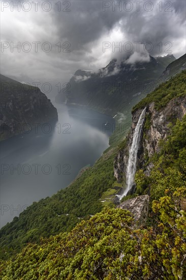 Waterfall Gjerdefossen