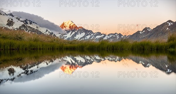 Mount Cook at sunset