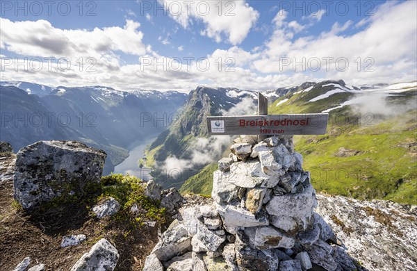 Breiskrednosi peak