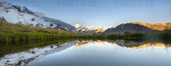 Mount Cook at sunset