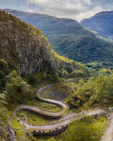 Old road Vindhellavegen